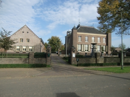 Leudal NL : Ortsteil Buggenum, Dorpsstraat, Kasteel Malborgh
